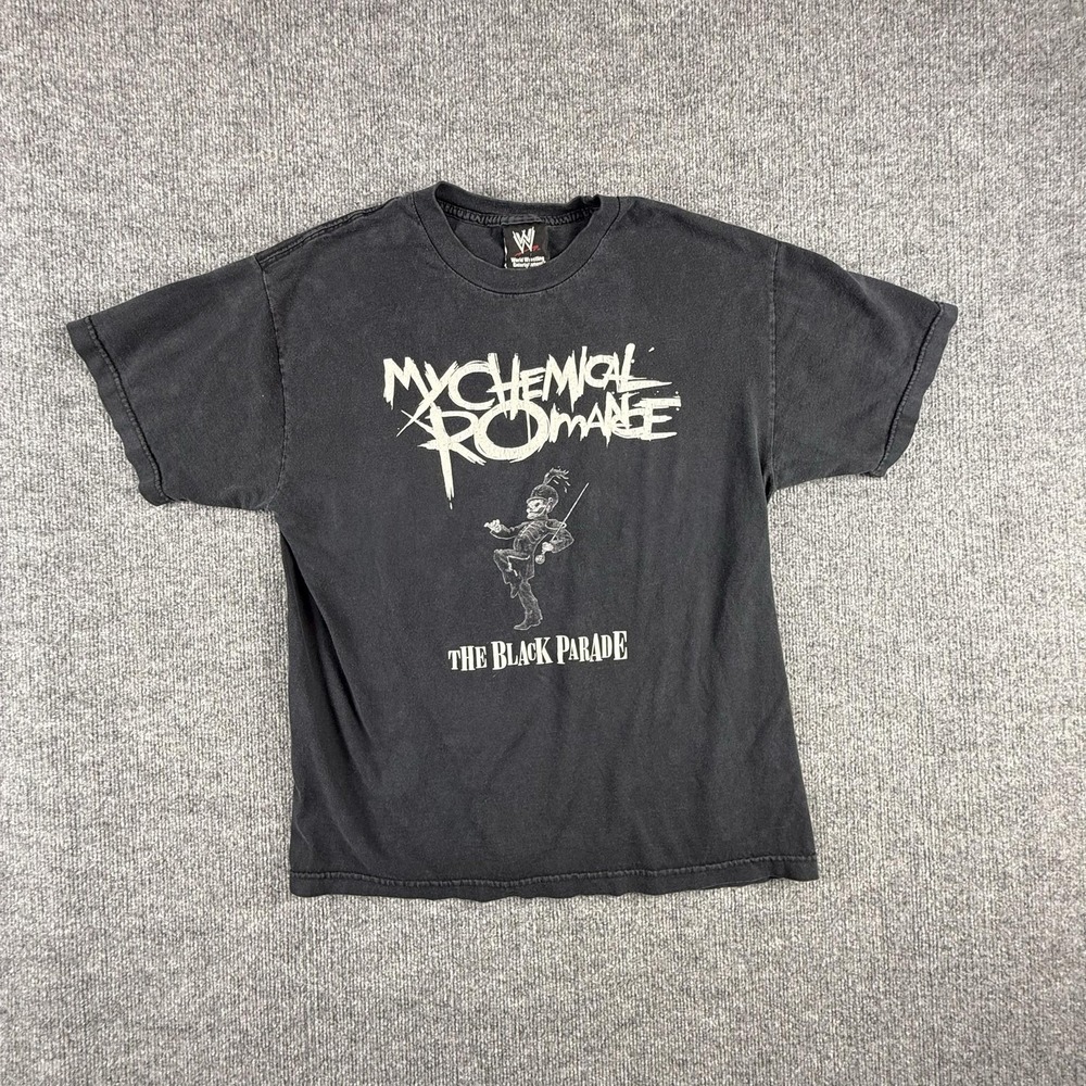 My‎ Chemical Romance Shirt Mens Medium Black The Black Parade Tour 2007 WWE Tee